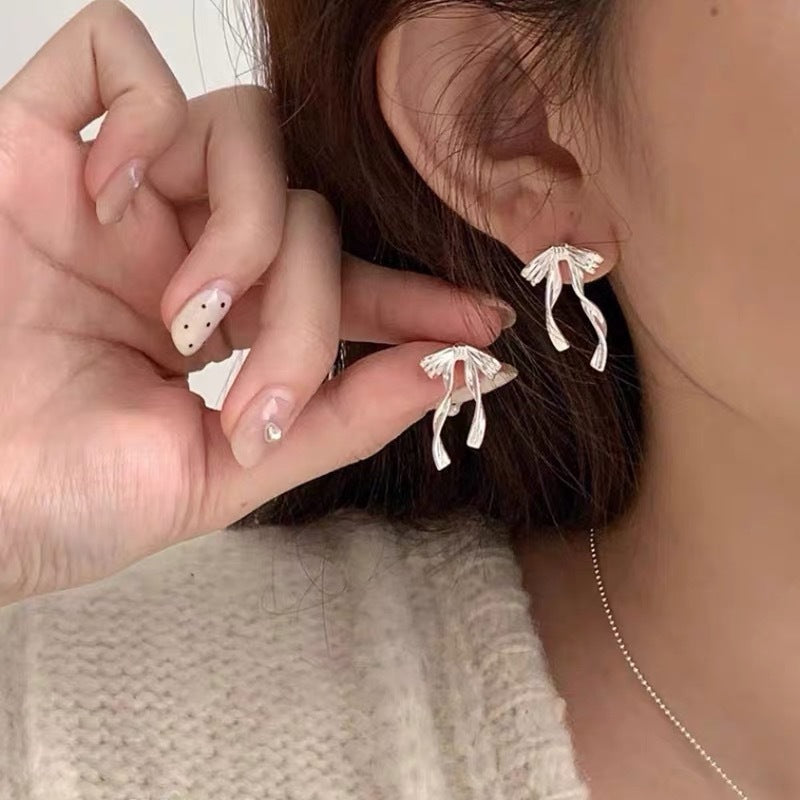 Gentle And Versatile Temperament Commuting Earrings - Norellé