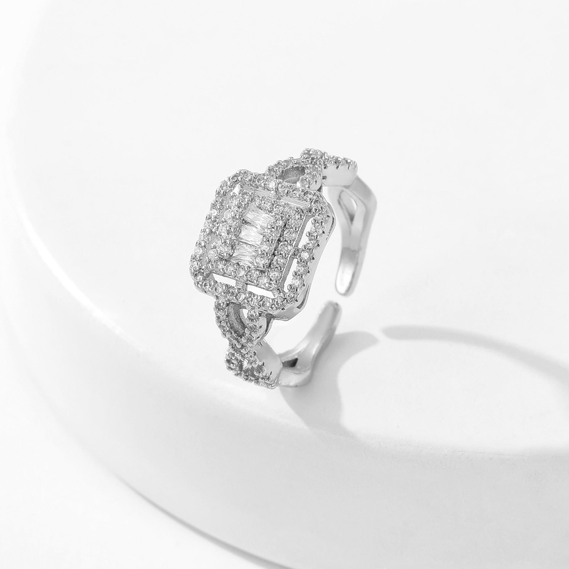 Women's Square Full Rhinestone Zircon Ring - Norellé