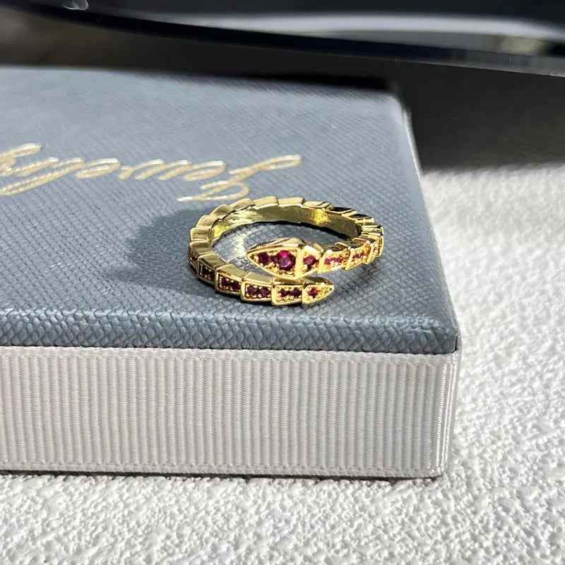 French Rose Zircon Light Luxury High-grade Ring - Norellé