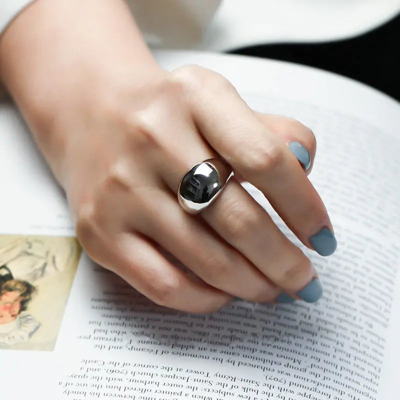 Simple And Irregular Ring Personality Ornament - Norellé