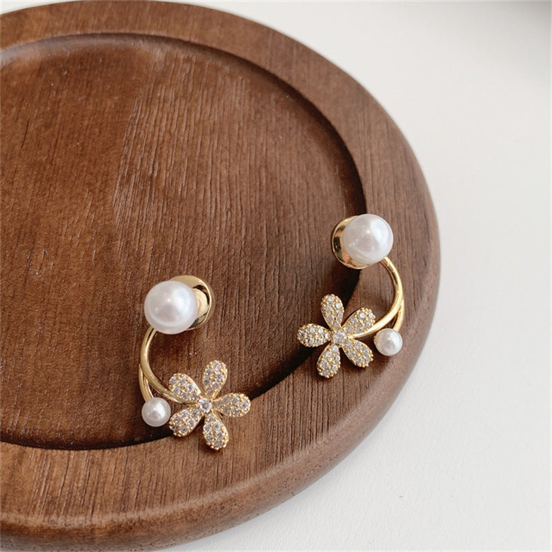 Silver Needle Fashion High-grade Diamond Enamel Earrings - Norellé