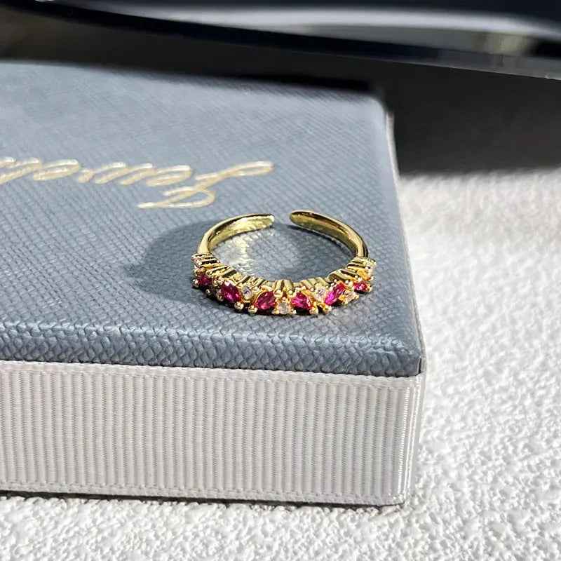 French Rose Zircon Light Luxury High-grade Ring - Norellé