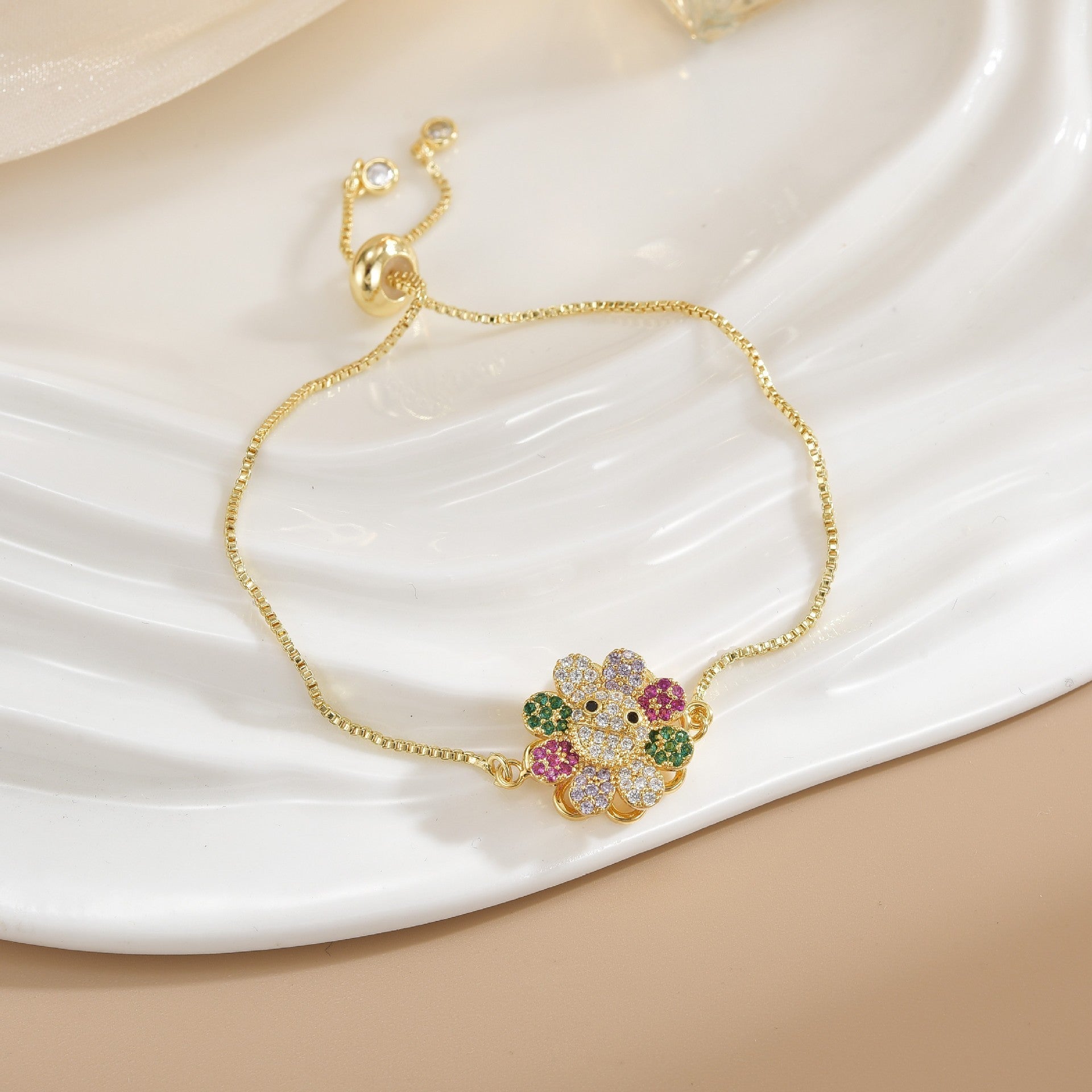 Simple Rotatable Flower Color-preserving Pure Copper Gold-plated Bracelet - Norellé