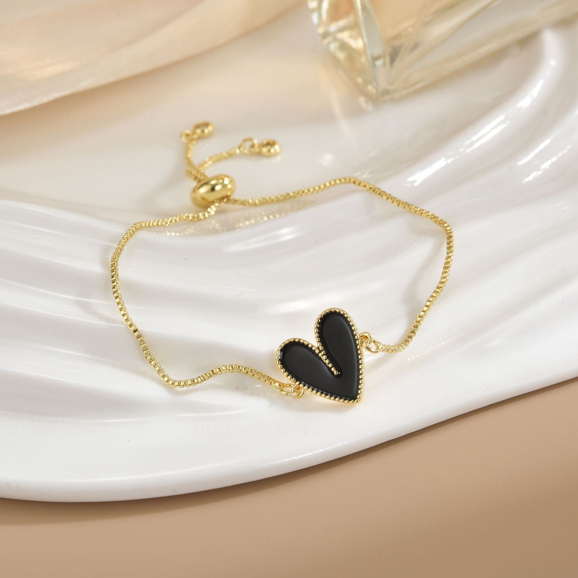 Simple Rotatable Flower Color-preserving Pure Copper Gold-plated Bracelet - Norellé