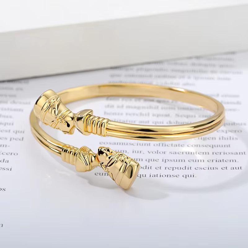 Egyptian Pharaoh Head Hook Bracelet - Norellé