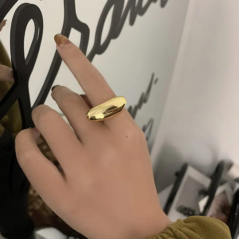 Simple And Irregular Ring Personality Ornament - Norellé