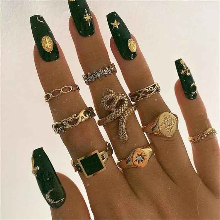Women's Vintage Water Drop Diamond Ring Suit - Norellé