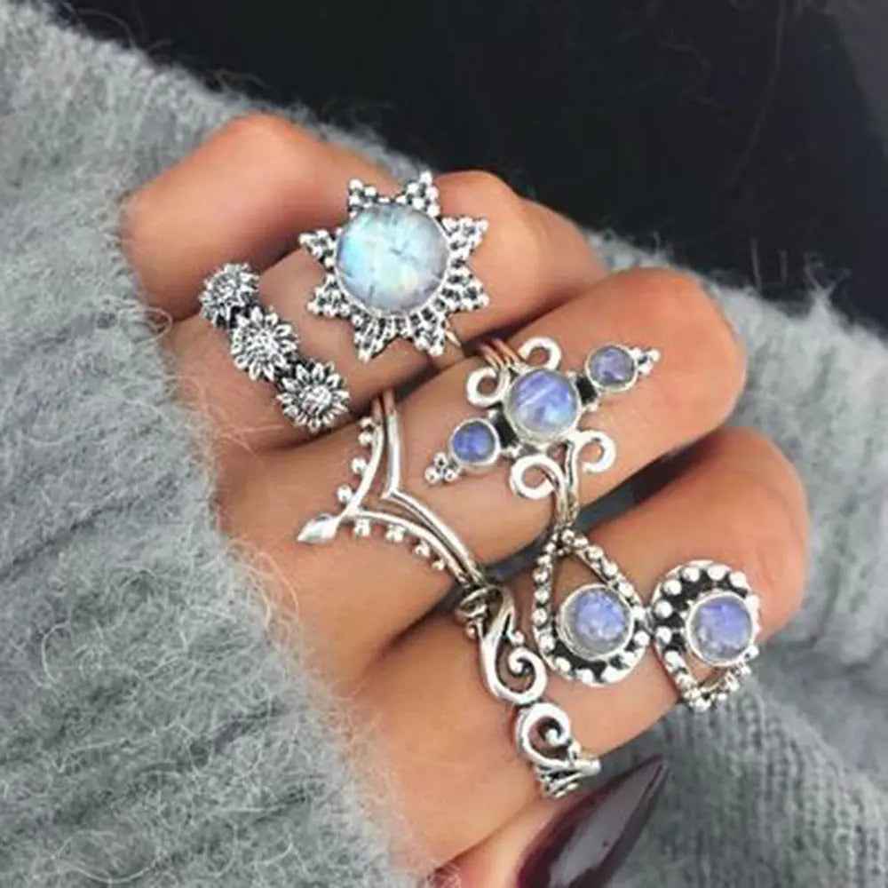 Women's Vintage Water Drop Diamond Ring Suit - Norellé