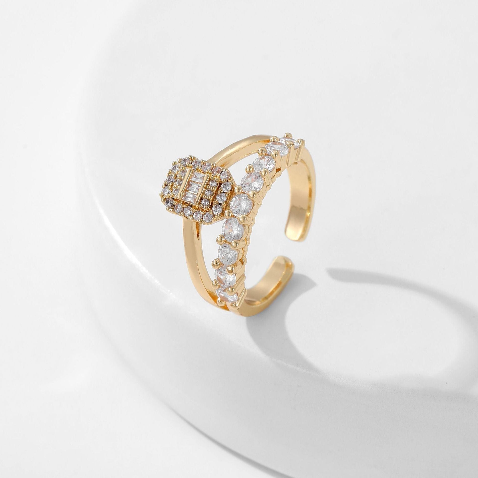 Women's Square Full Rhinestone Zircon Ring - Norellé