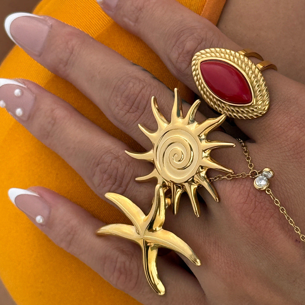 Oceanic Gold Starfish Ring - Norellé