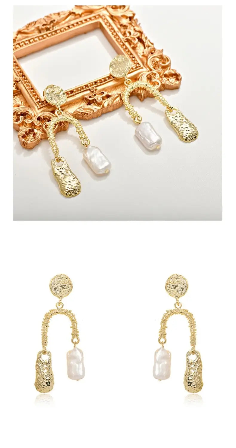 Natural Baroque Pearl Earrings Women’s Elegant U-shaped