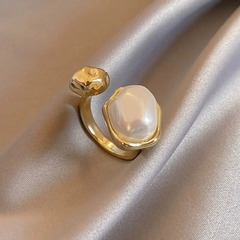 Special-interest Design Light Luxury High-grade Sense Switchable Index Finger Ring - Norellé