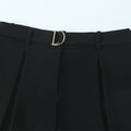With Belt Pleated Casual Shorts - Norellé
