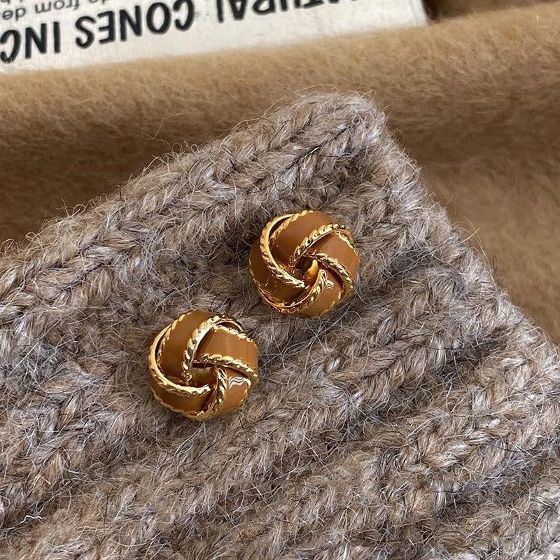 Women's Retro Earrings  Simple And Versatile Accessories - Norellé
