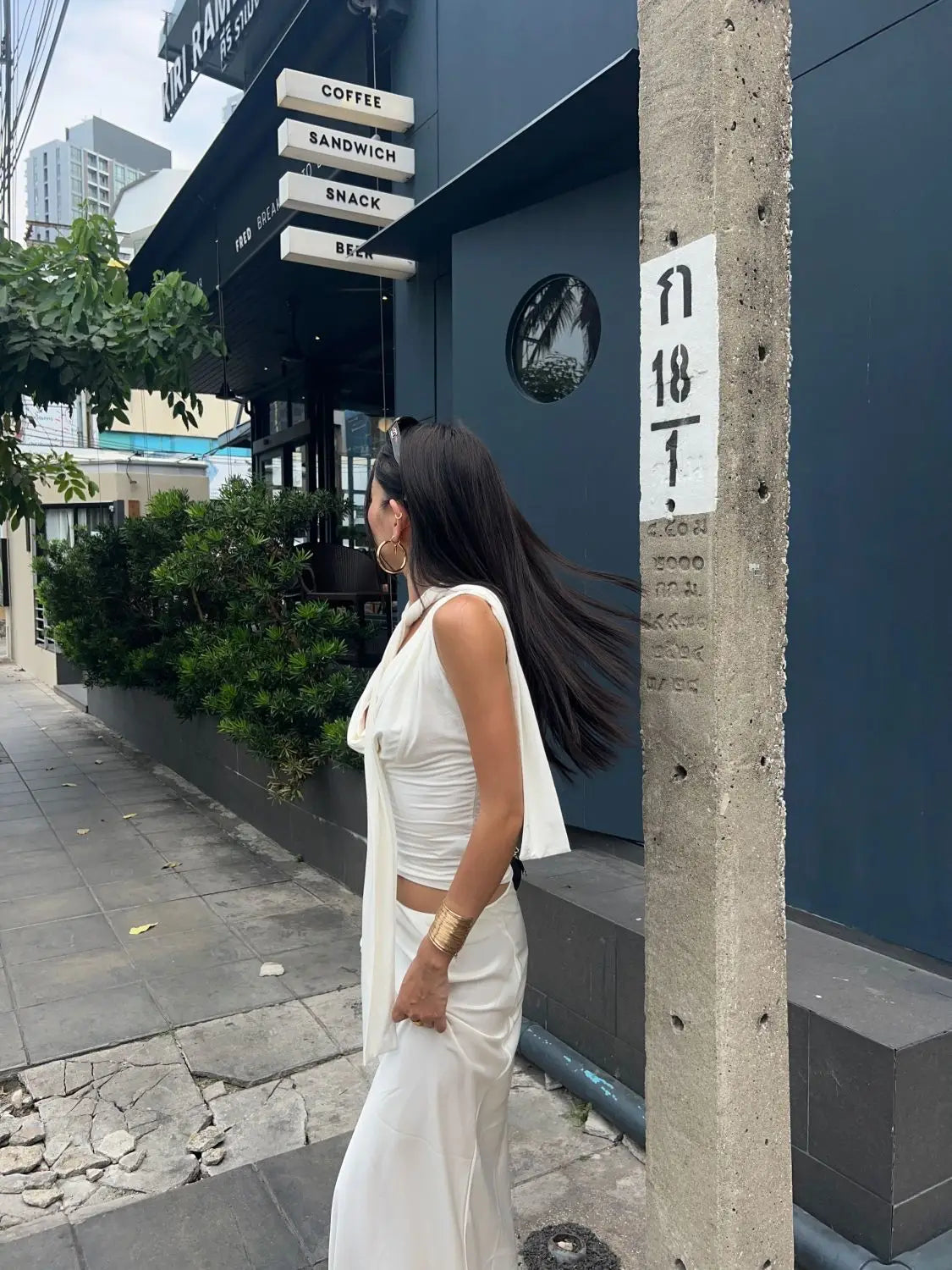 Slim Fit Slimming Swing Collar Design Blouse