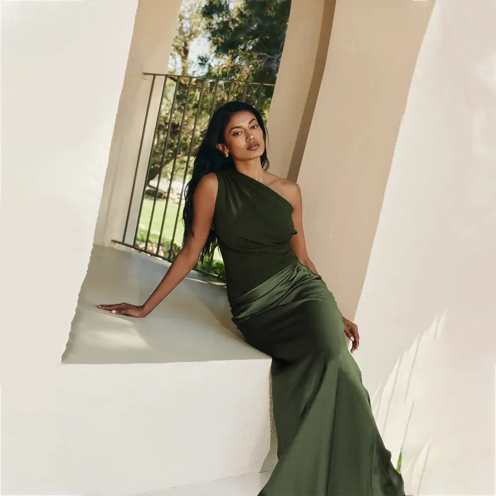 Satin Elegant Slim-fit One-shoulder Dress Sheath