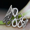 Women's Exaggerated And Personalized Drop-shaped Hollow Ring - Norellé
