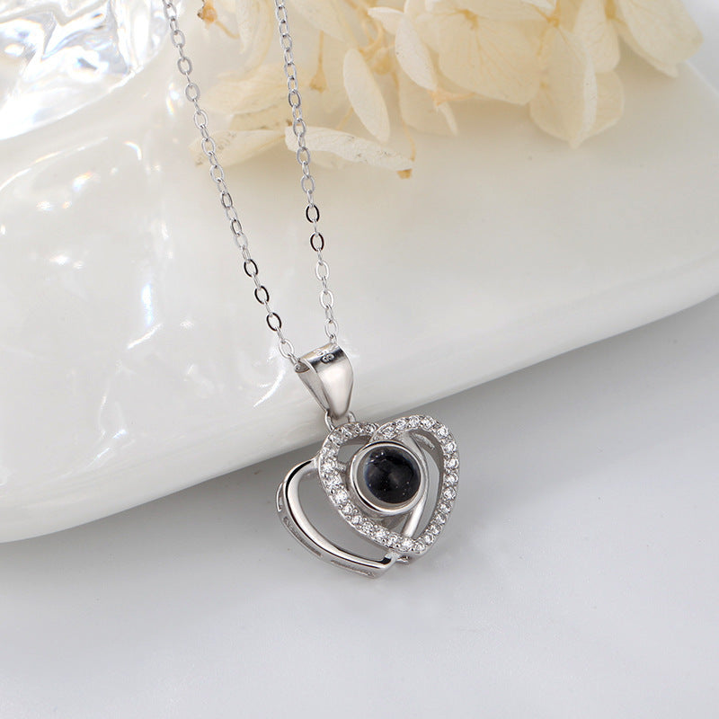 Language I Love You Love Heart-shaped Projection Necklace - Norellé