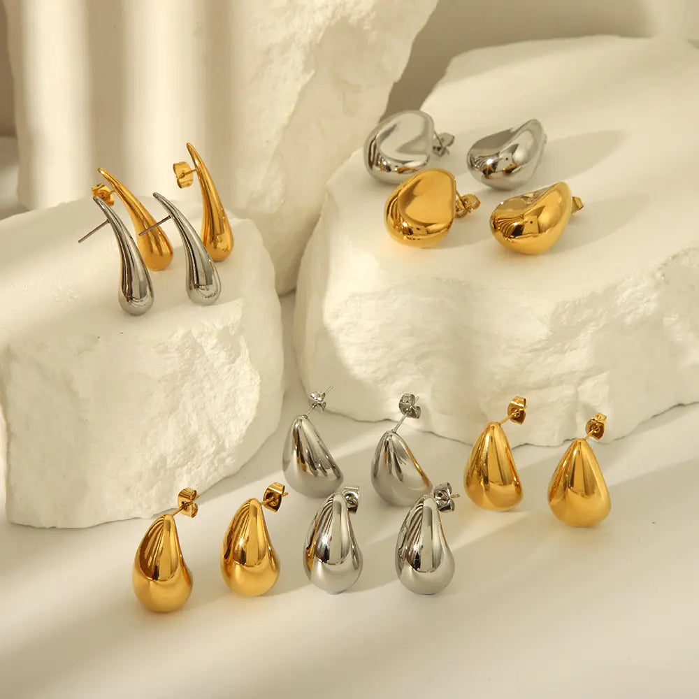18K Gold High-grade Titanium Steel Simple Women’s Ear Studs