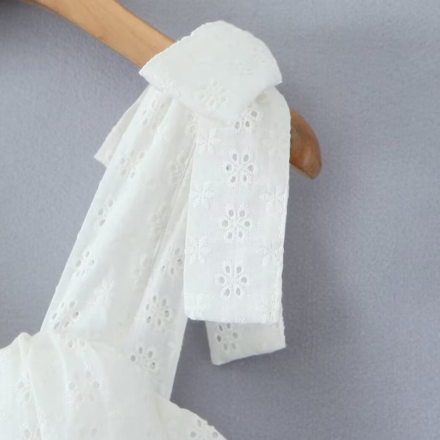 Sweet Cutout Embroidery Chic Lace Up Short Dress French Style V-neck