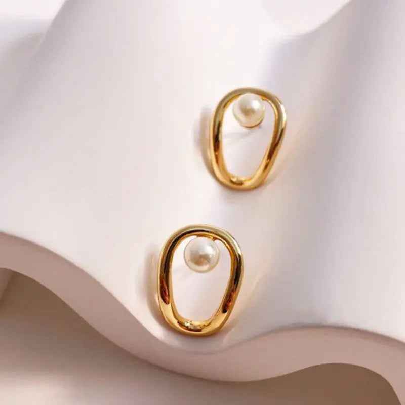 Springsummer Imitation Pearl Earrings Simple And Compact - Norellé