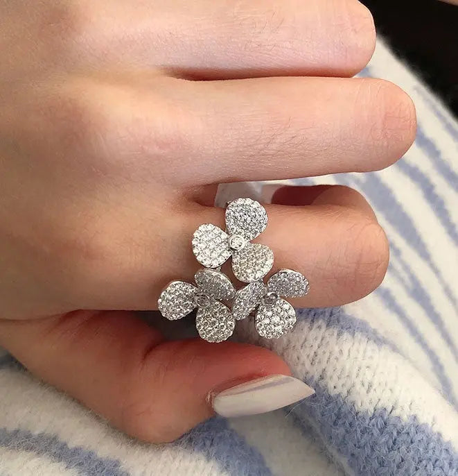 Clover Female Opening Sweet Instafamous All-match Ring - Norellé