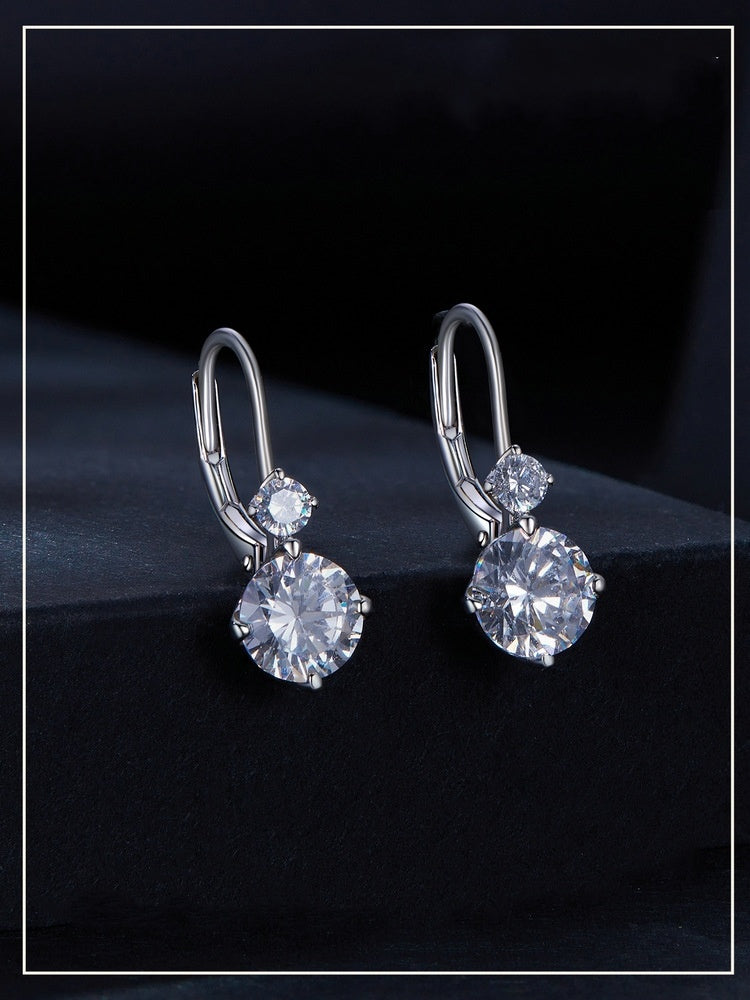 Affordable Luxury Style S925 Sterling Silver 1 Karat Moissanite Ear Clip - Norellé