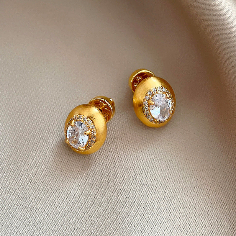 Silver Needle Micro Inlaid Zircon Brushed Geometric Ear Studs - Norellé