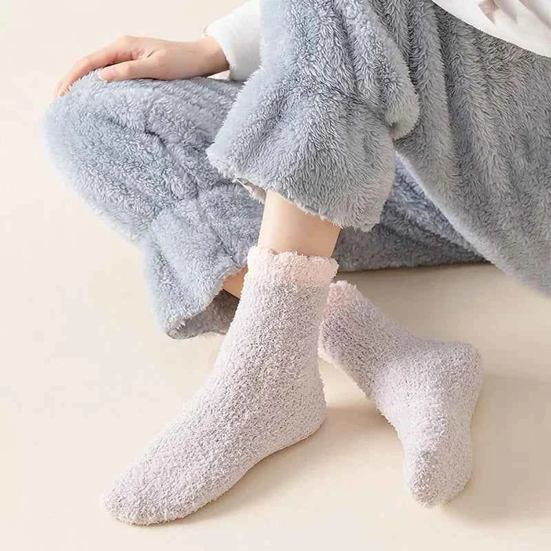 4 Pairs Thick Women Winter Warm Fuzzy Fluffy Socks