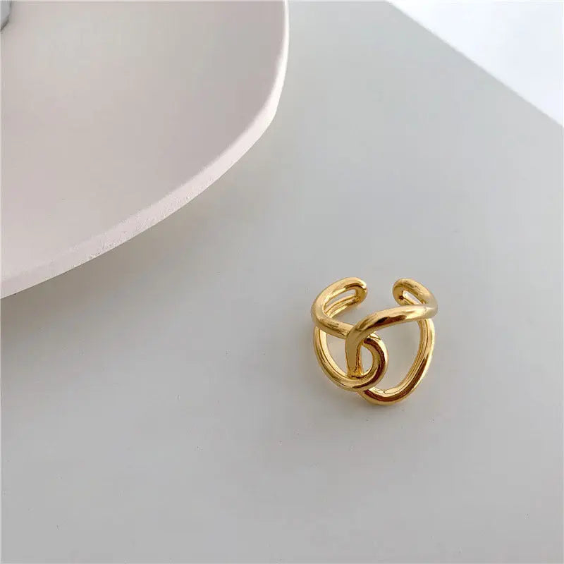 Simple And Irregular Ring Personality Ornament - Norellé