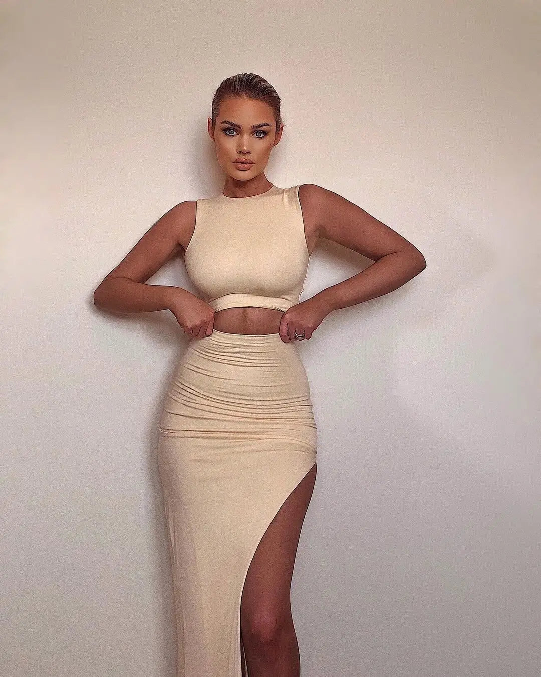 Women’s Short Top Split Hip Skirt Two-piece Set Dress