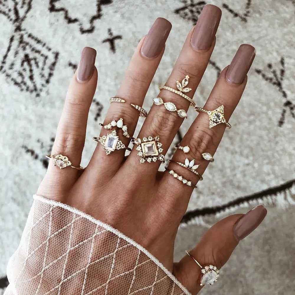 Women's Vintage Water Drop Diamond Ring Suit - Norellé