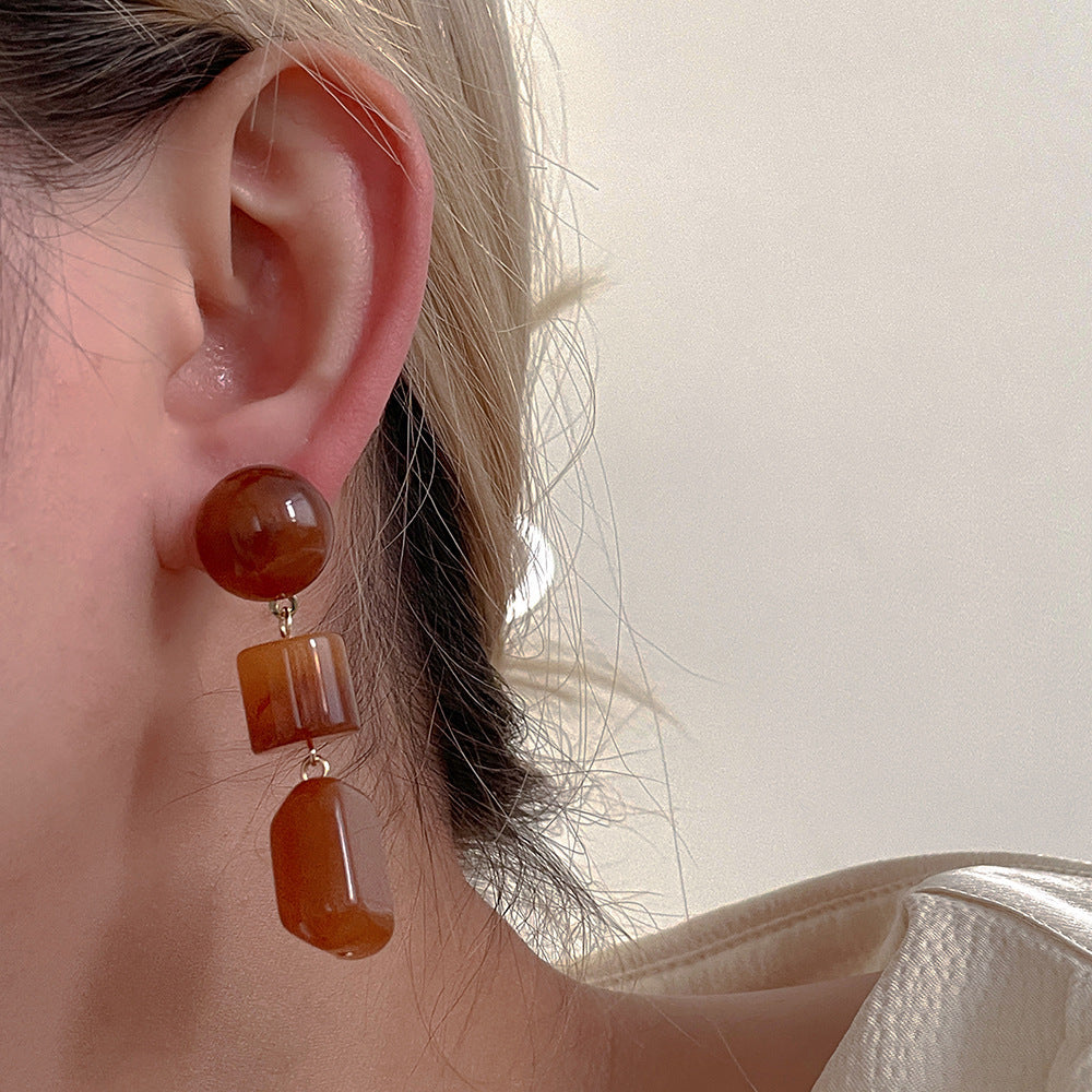 Niche Retro Design Resin Earrings Irregular - Norellé