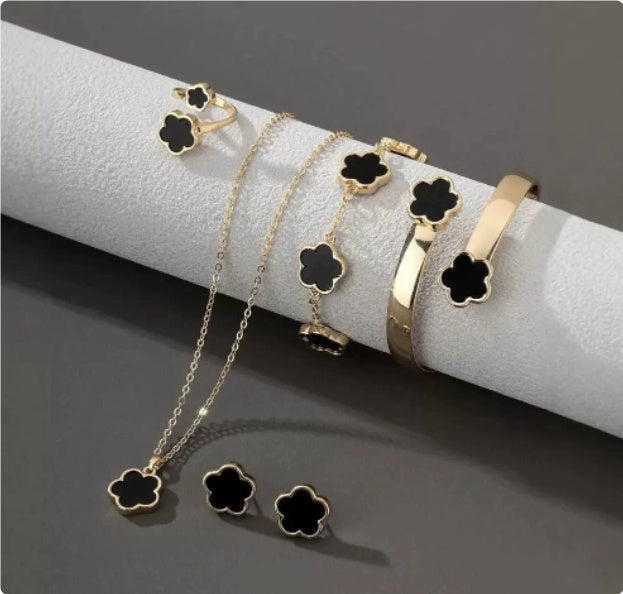 Five Petal Flower 5-piece Necklace Brace Lace Bracelet Stud Earrings Ring - Norellé