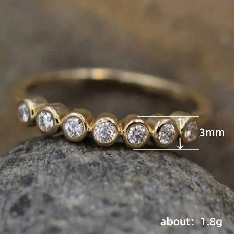 Simple Fashion Women's Gold Thin Ring - Norellé