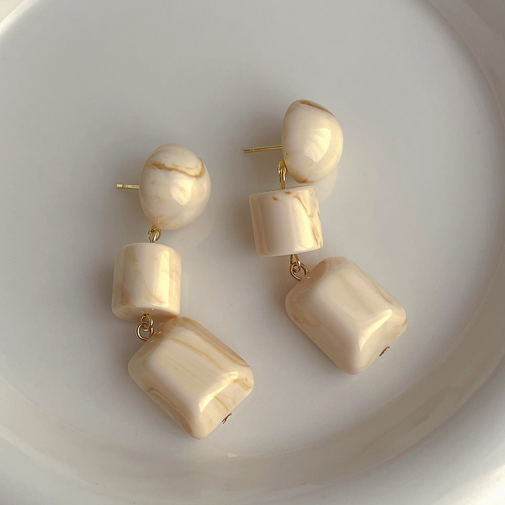 Niche Retro Design Resin Earrings Irregular - Norellé