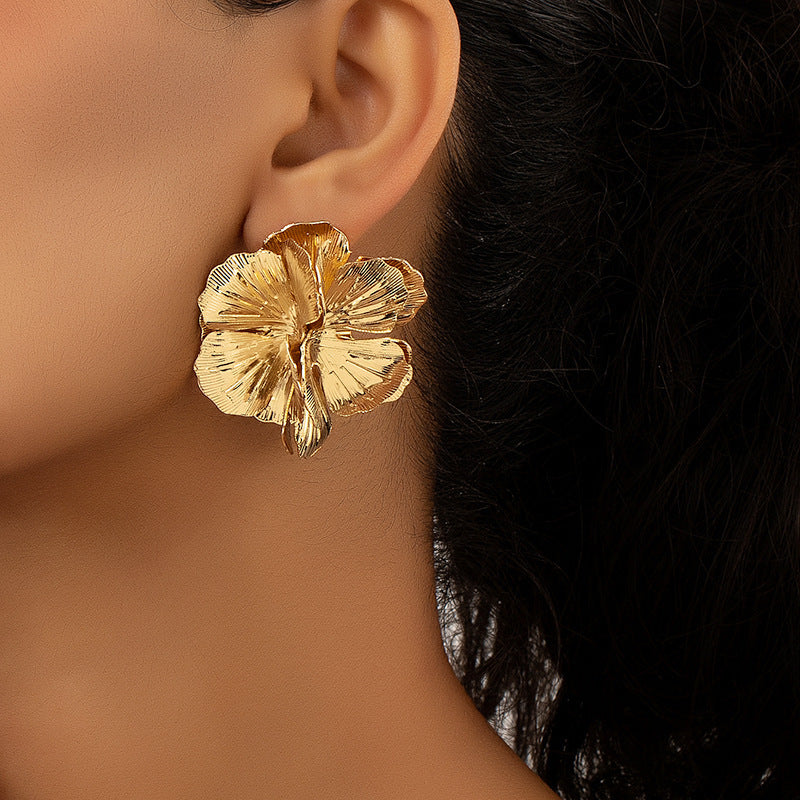 Geometric Cold Wind Electroplated Metal Plant Flower Earrings - Norellé