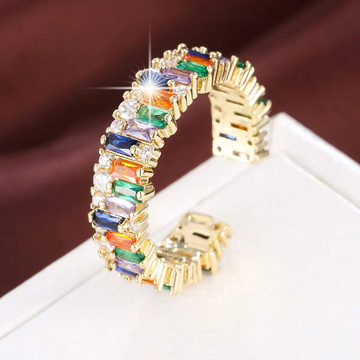 Simple Women's Geometric Zircon Ring - Norellé