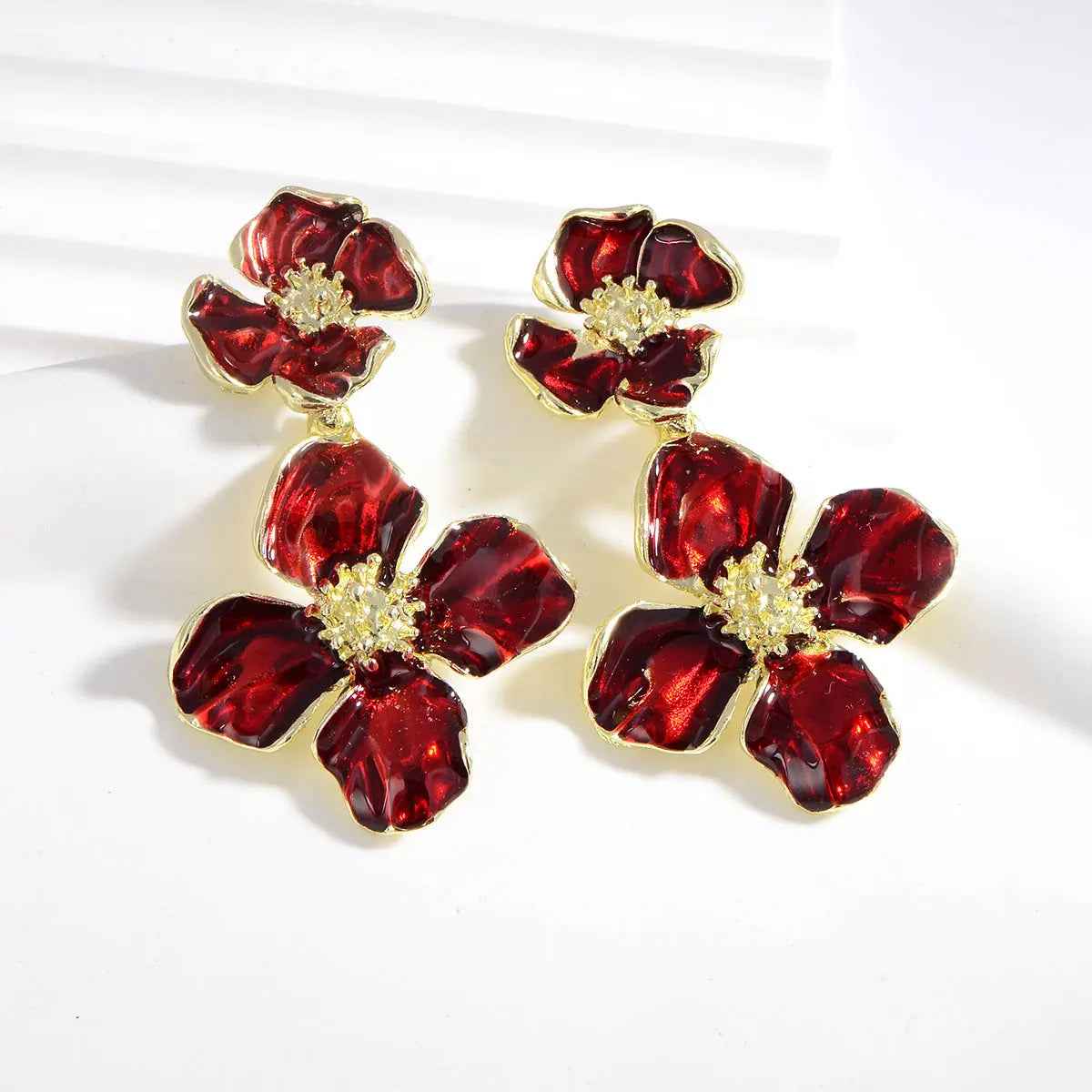 Drop Oil Camellia Earrings Hong Kong Style Retro - Norellé