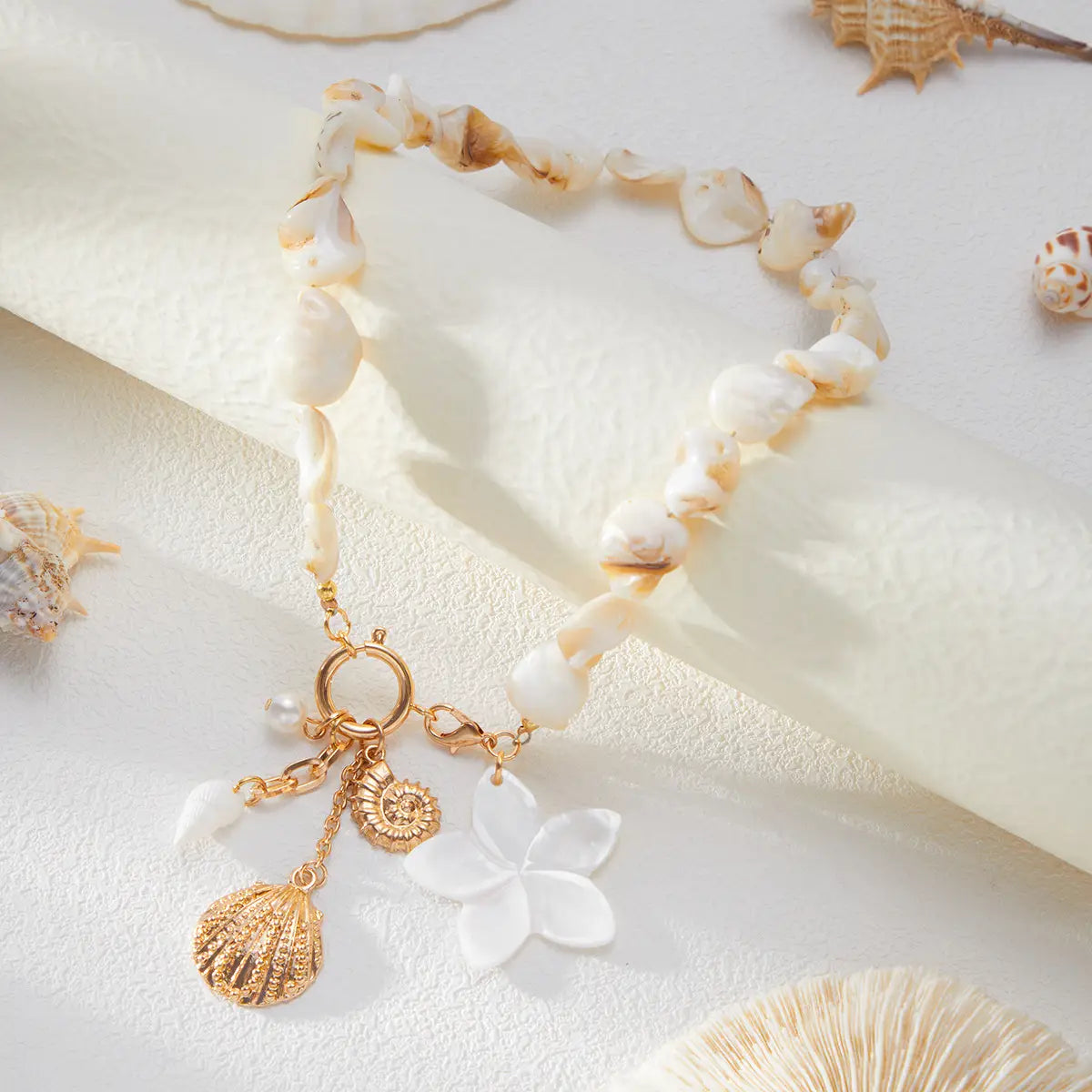 Casual Beach Shell Clavicle Necklace Suit