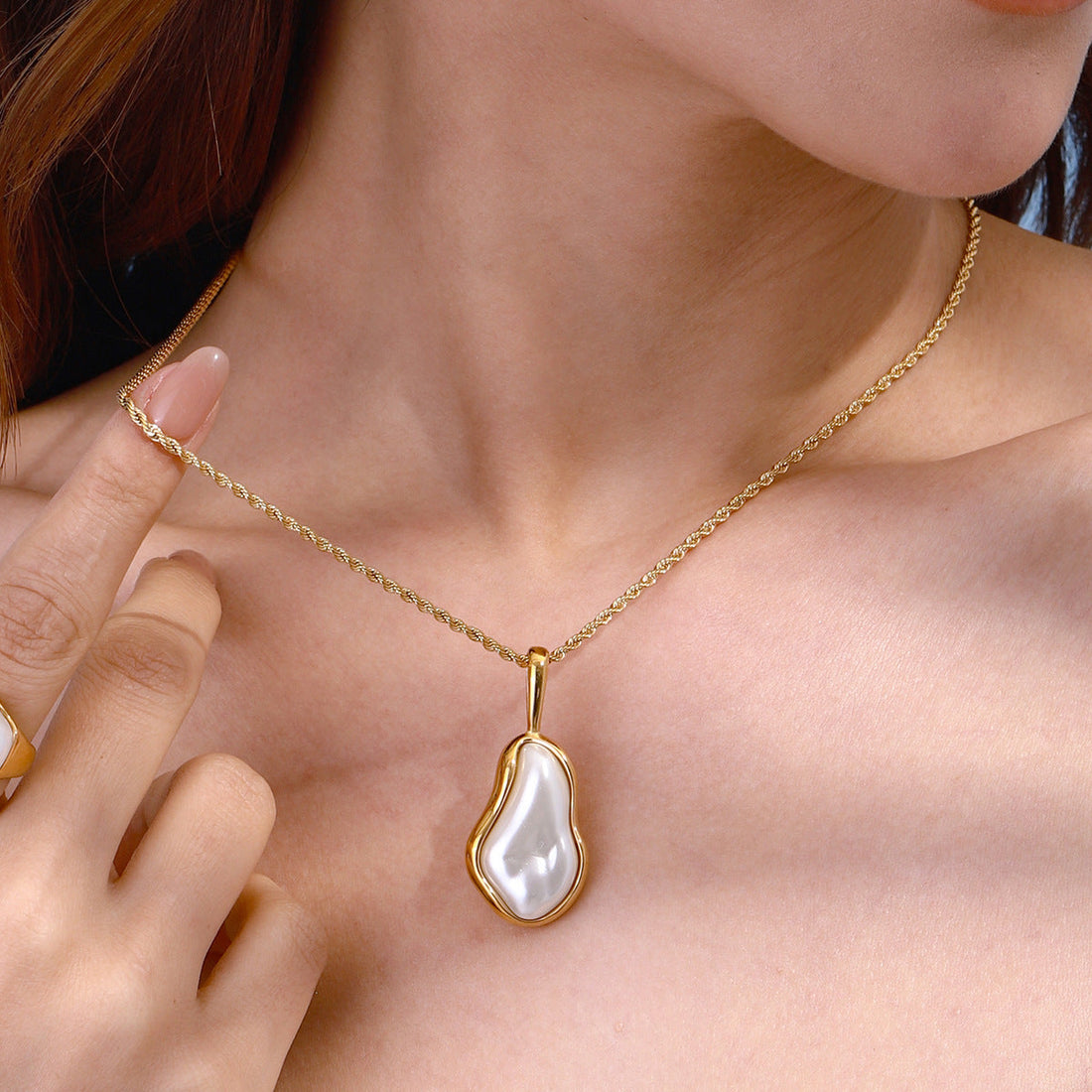 Stainless Steel Pearl Necklace Female Niche - Norellé