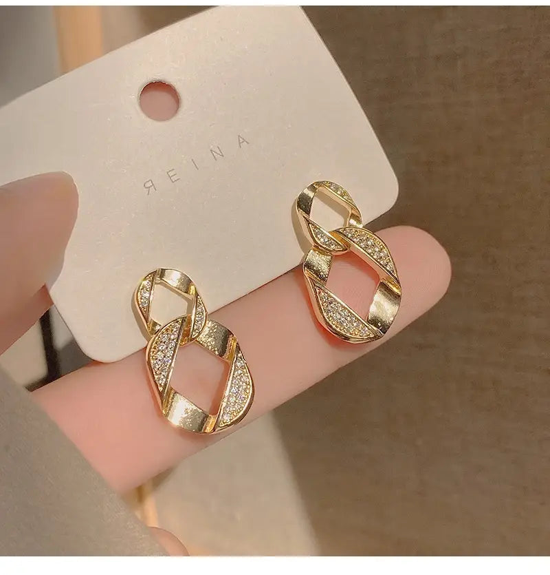 Diamond Micro-inlaid Female Ear Rings