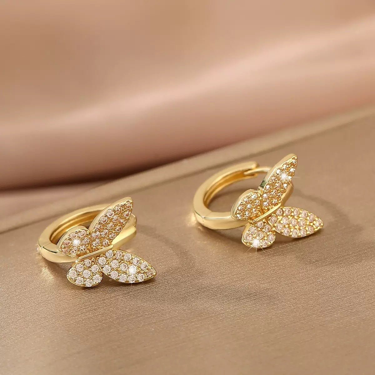 Fashion Copper Inlaid Zirconium Butterfly Ear Ring Niche - Norellé