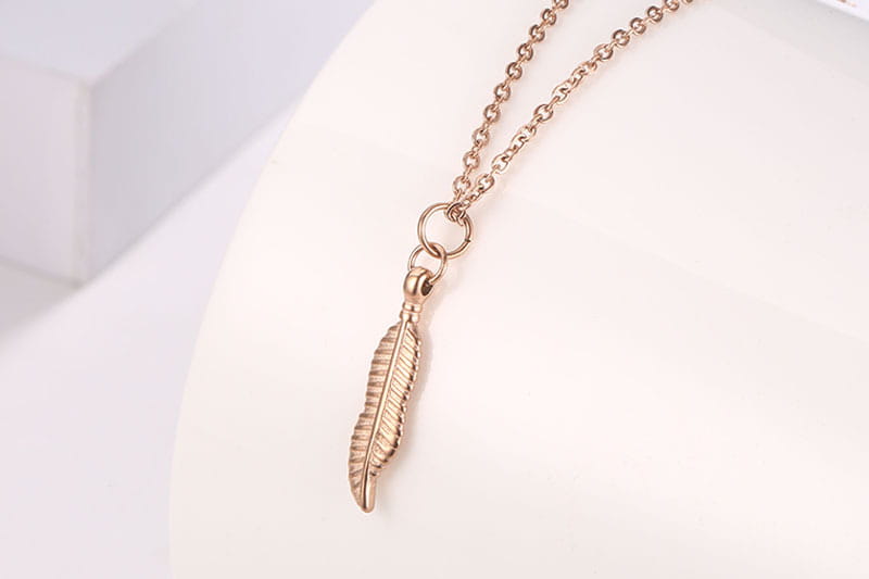 Simple Titanium Steel Clavicle Chain Leaf Pendant Long Necklace