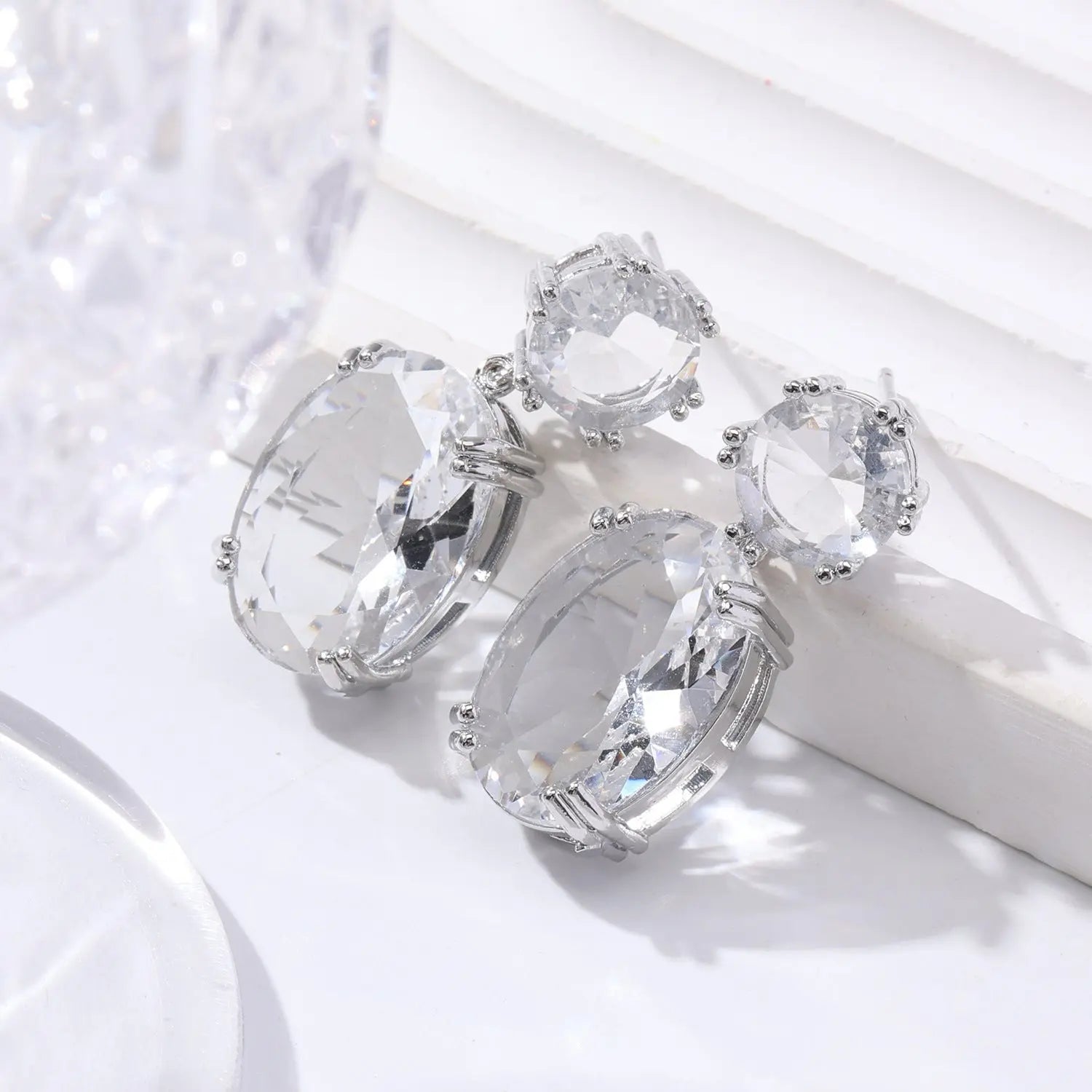 Creative Personality Drop-shaped Alloy Oval Earrings - Norellé