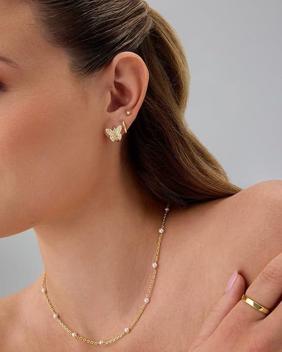 Fashion Copper Inlaid Zirconium Butterfly Ear Ring Niche