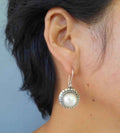 Retro Exaggerated Cat's Eye French Buckle Earrings - Norellé