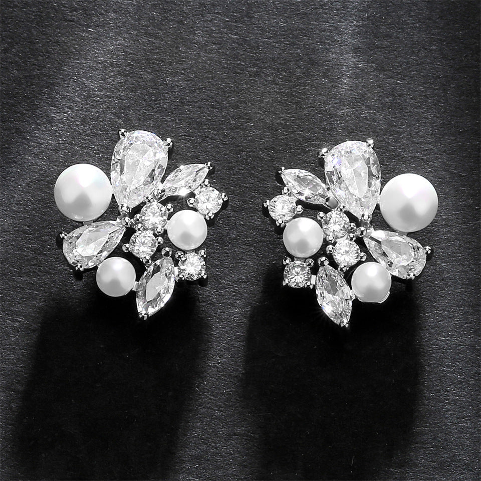 Freshwater Pearl Zircon Earrings Drop-shaped - Norellé