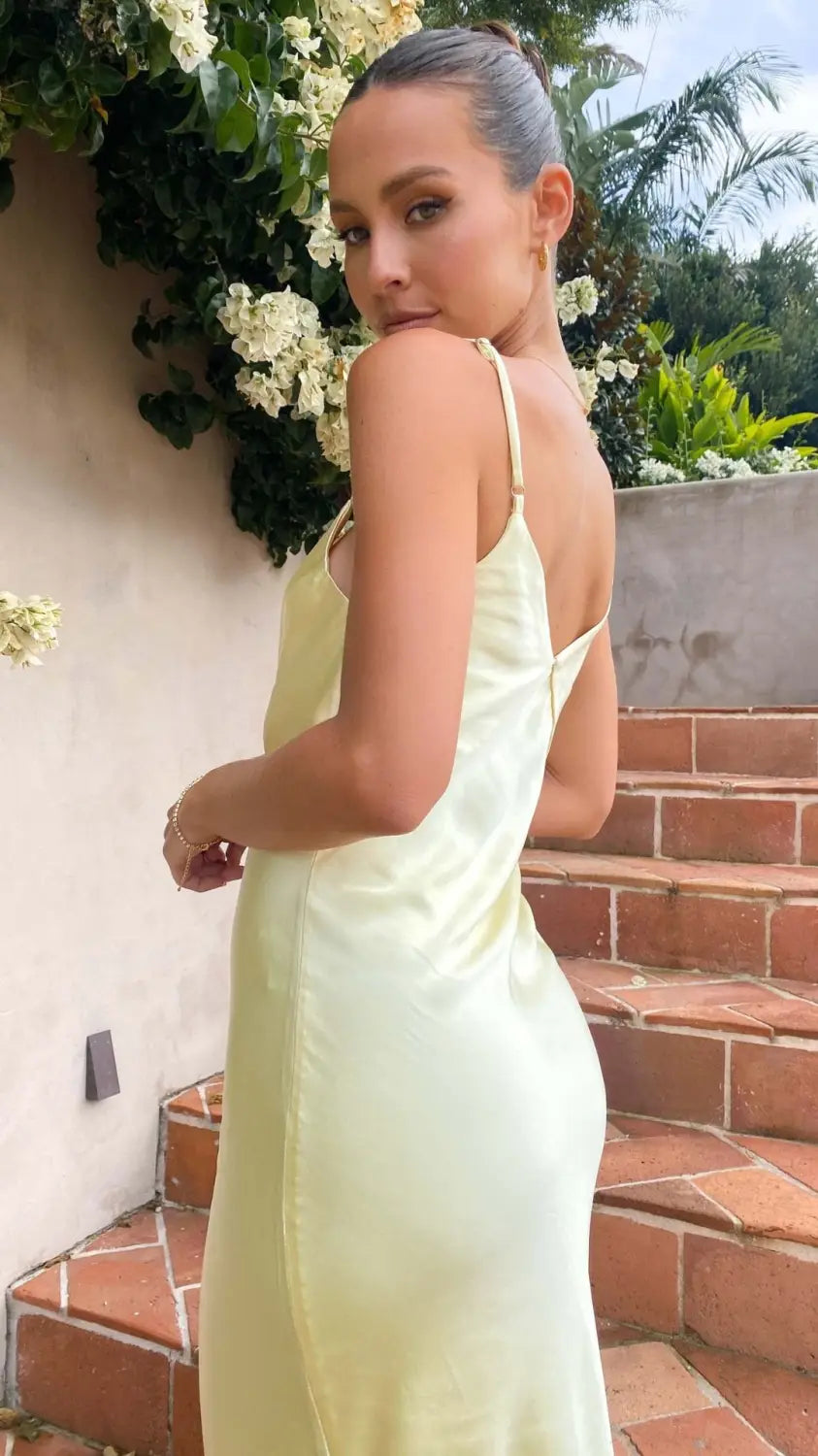 Style Women’s Backless Suspender Fishtail Skirt