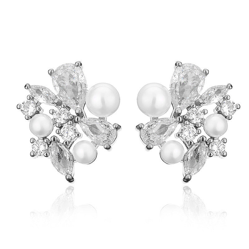 Freshwater Pearl Zircon Earrings Drop-shaped - Norellé